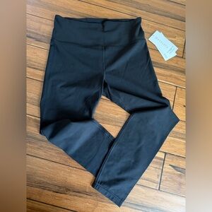 Athleta NWT Women’s Black 7/8 elation tight medium